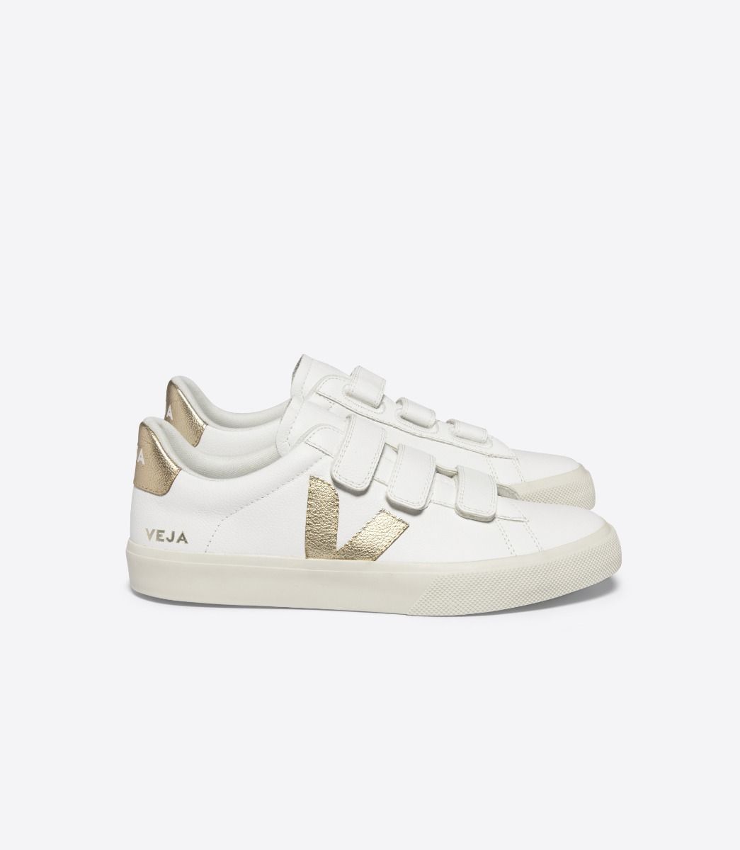 VEJA RECIFE LEATHER TRAINERS - WHITE / PLATINE – The Fold
