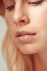 Henné Organics Luxury Lip Tint - Bare